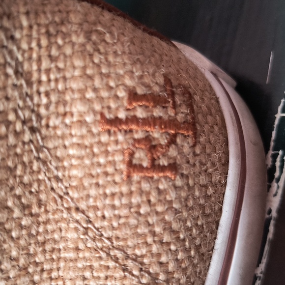 Lauren Ralph Lauren slip on shoes - Picture 2 of 4